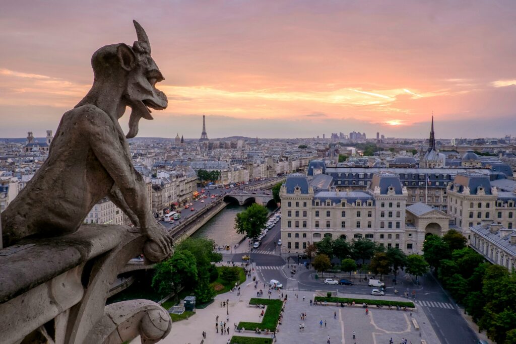 acheter appartement Paris etranger