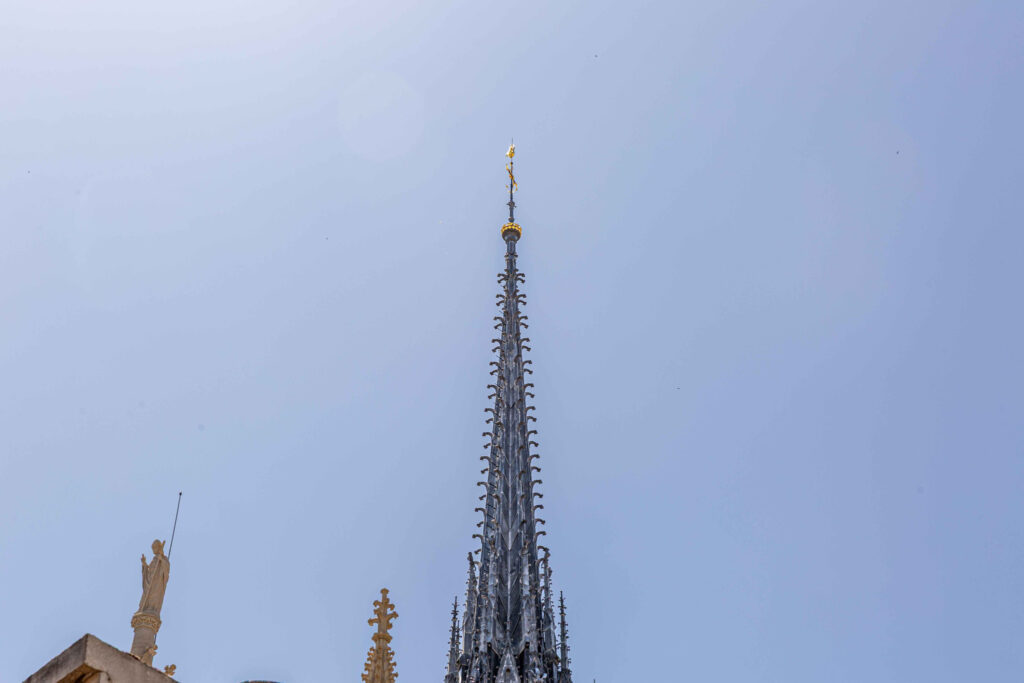 Notre Dame View - Image 17
