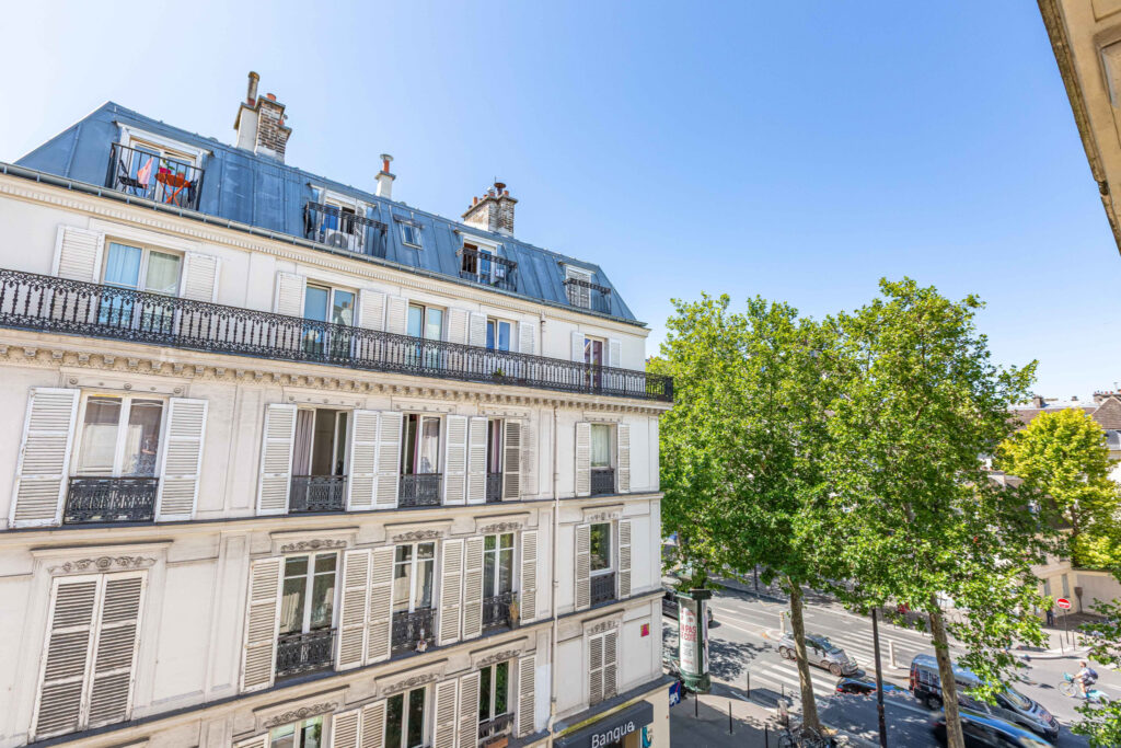 VENDU – Beaumarchais – Place des Vosges - Image 11