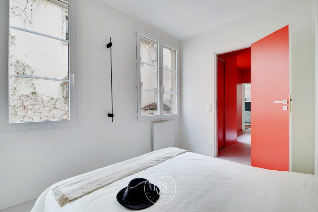 Marais — Enfants Rouges. Lignes claires, esprit brut. - Image 9