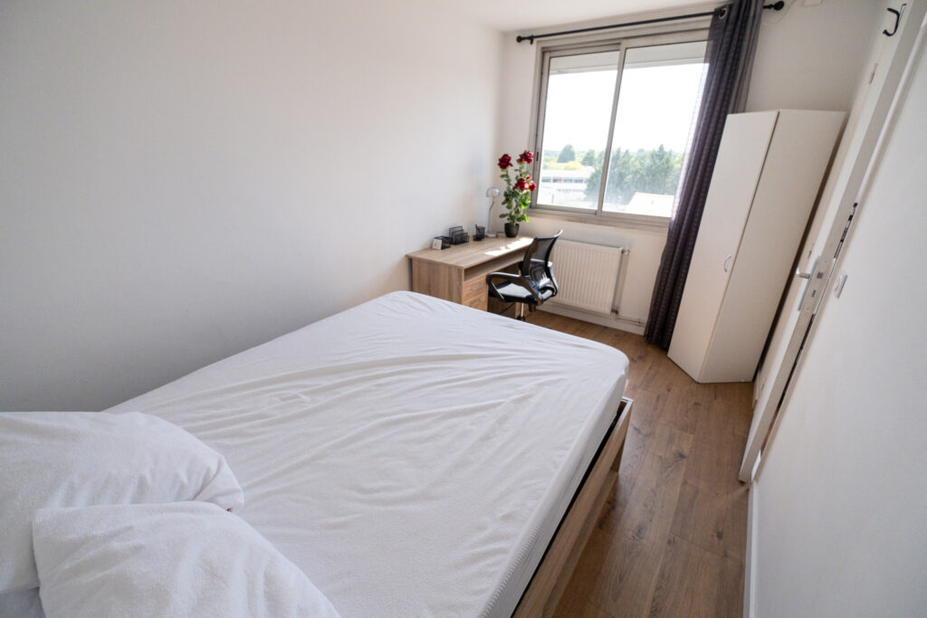 Appartement 4pièces-3chambres avec balcon - Image 7