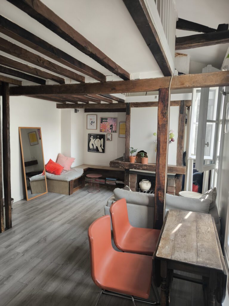 Studio location meublée Paris 4 - Image 10