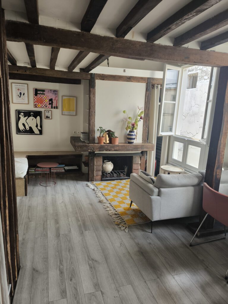 Studio location meublée Paris 4 - Image 9