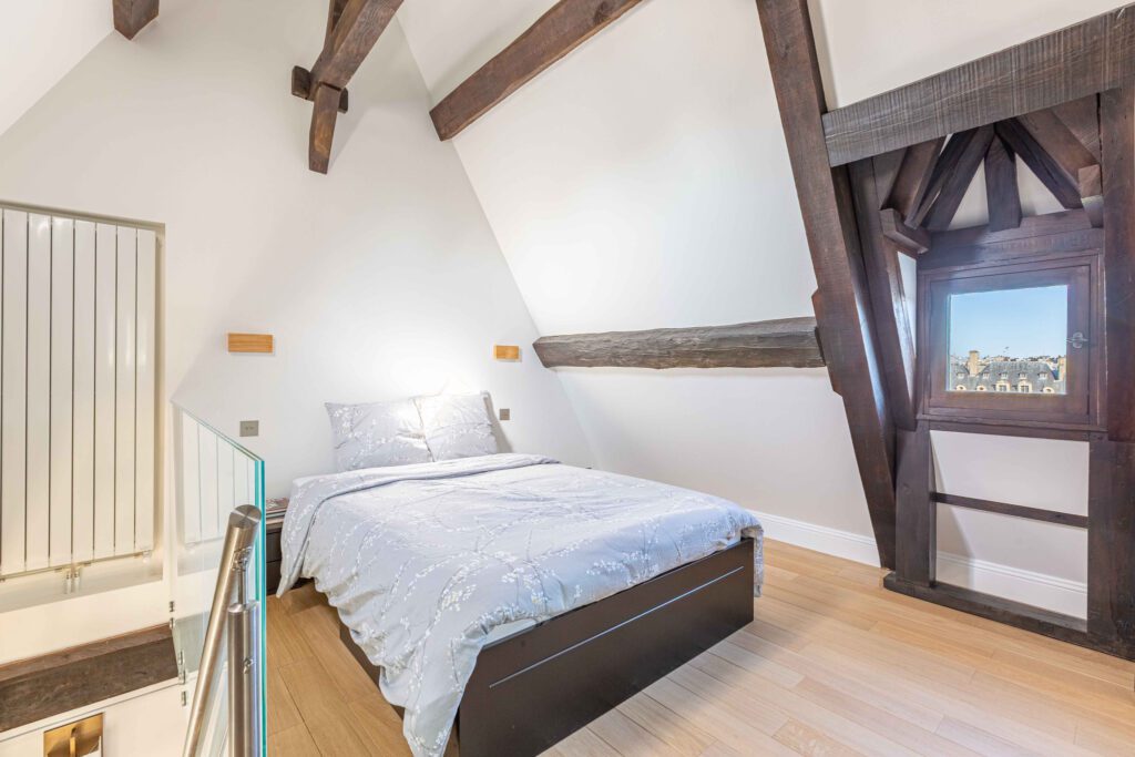 Place des Vosges View - Image 12