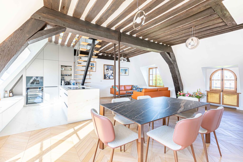 Place des Vosges View - Image 3