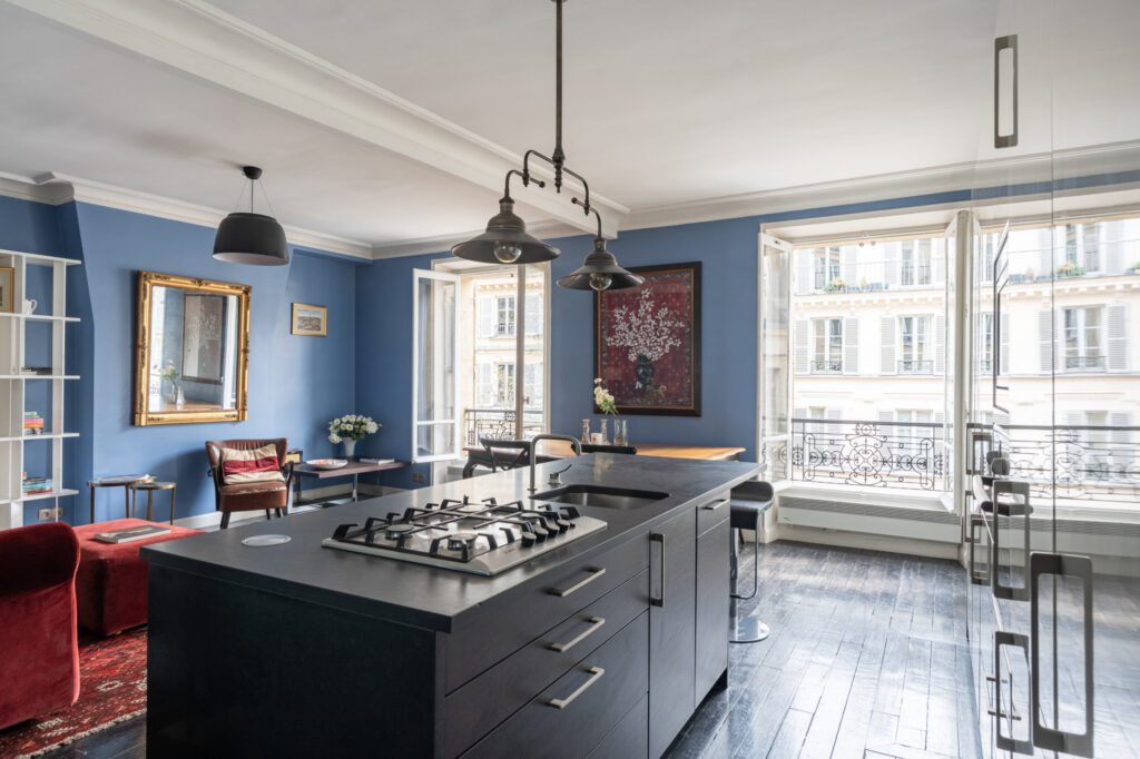 Archives / Blanc Manteaux - Image 6